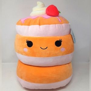 Squishmallow 16in Sawtelle the pancake.Target Exclusive.